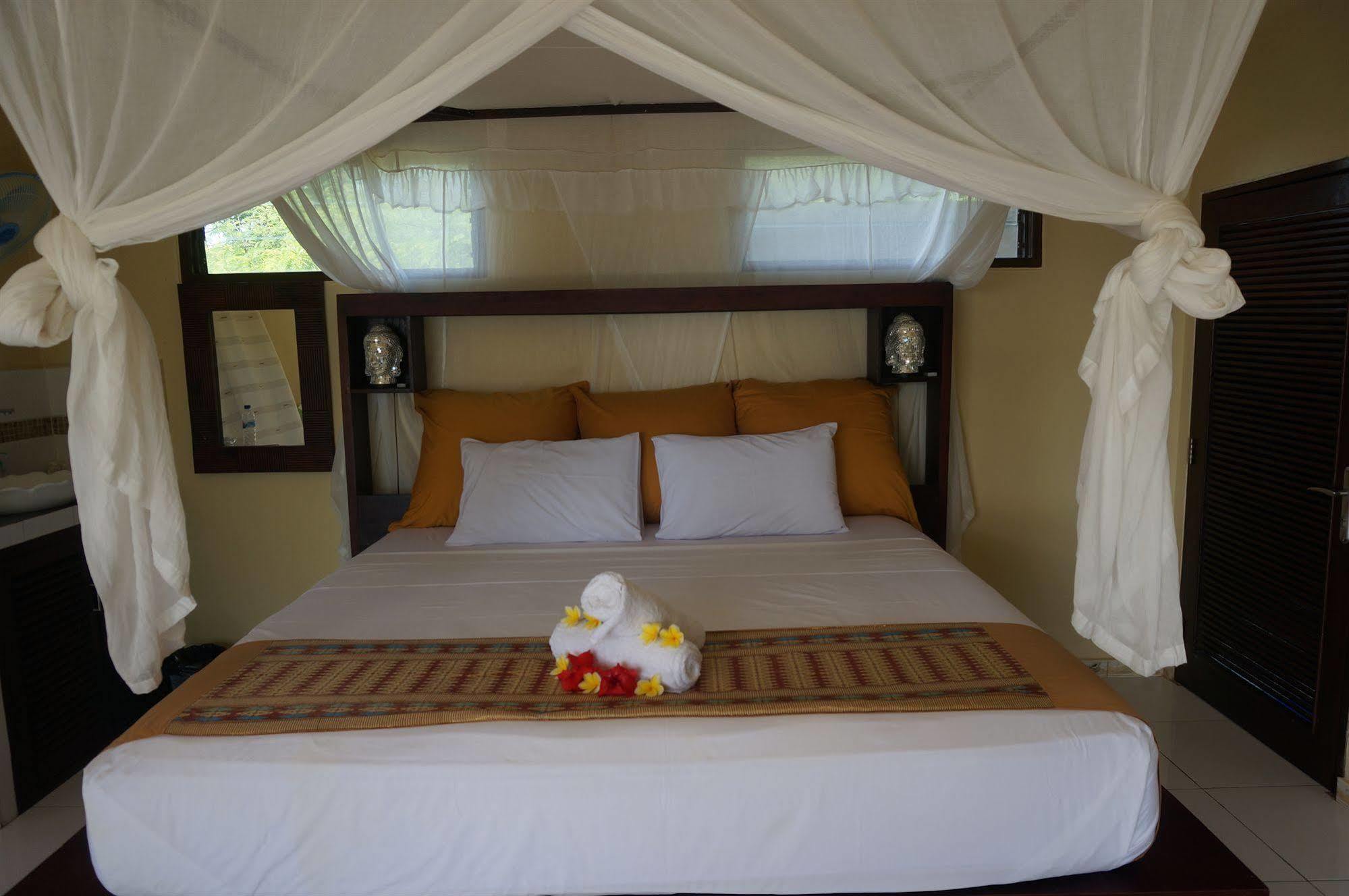 Villa Mimpi Manis Lembongan Buitenkant foto